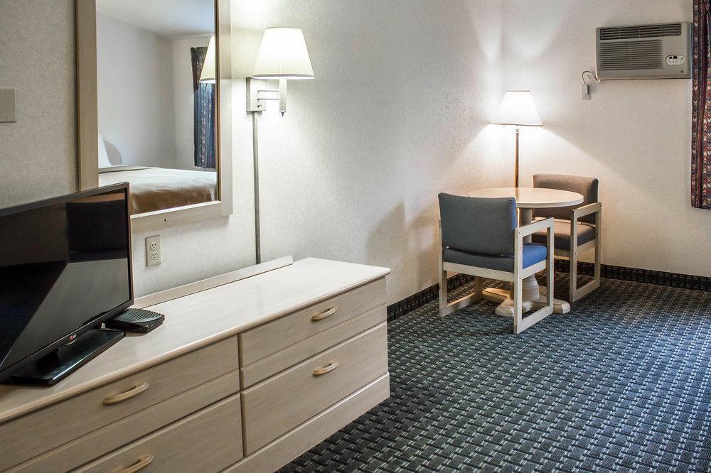Mini-hôtel Rodeway - Near 2*