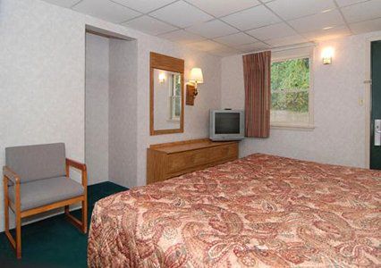Rodeway - Near 2* State College